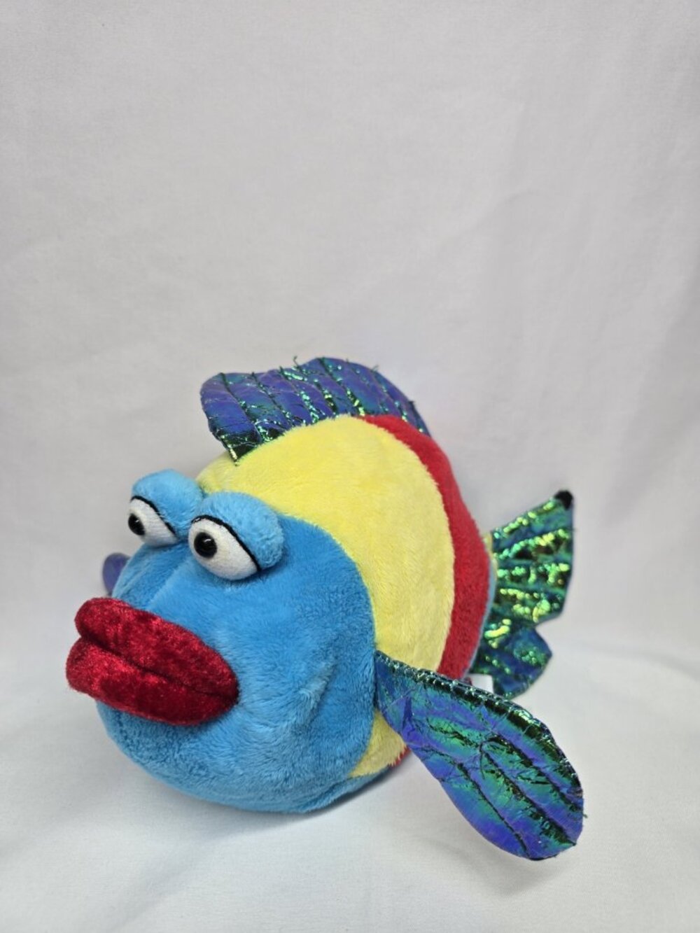Ganz Webkinz Pucker Fish HM438 No code- Stuffed Animal Toy- FLAW ON TAIL READ